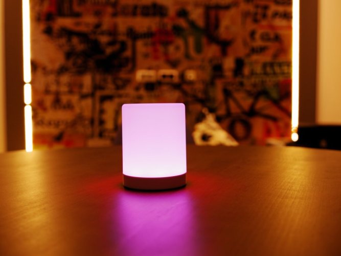 EUROLITE AKKU Table Light RGB