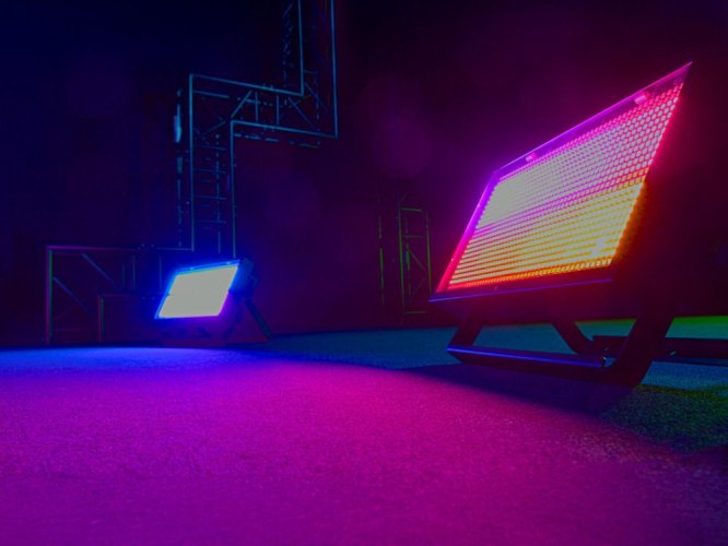 Eurolite LED Super PIX Strobe 864