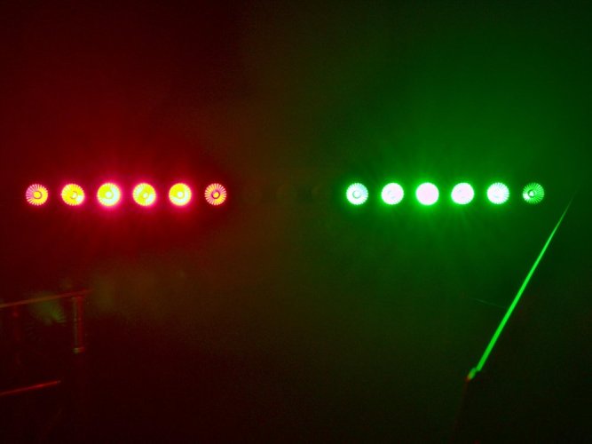 Eurolite LED IP T-PIX 18 QCL, světelná lišta