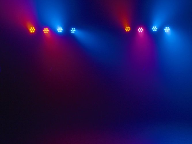 Eurolite LED KLS-3002 MK2 AIR, světelný set