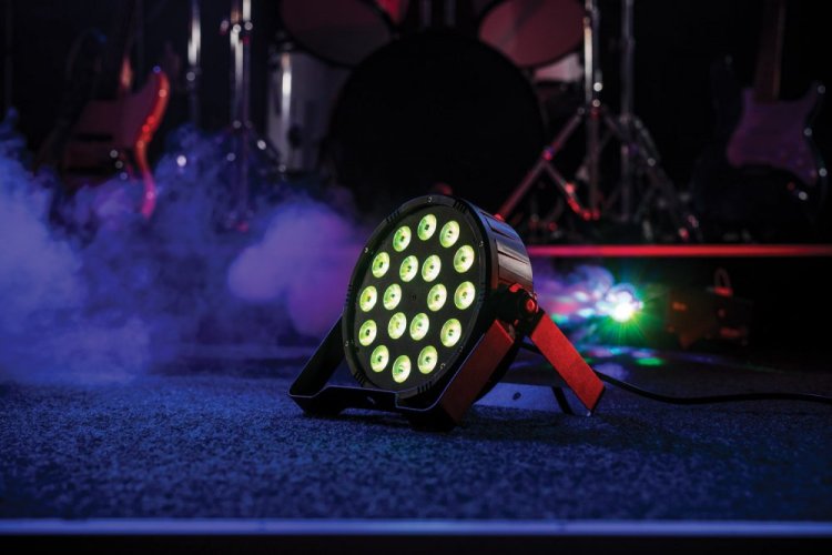 QTX PAR100 Výkonný PAR 3v1, 18x 1,5W RGB LED