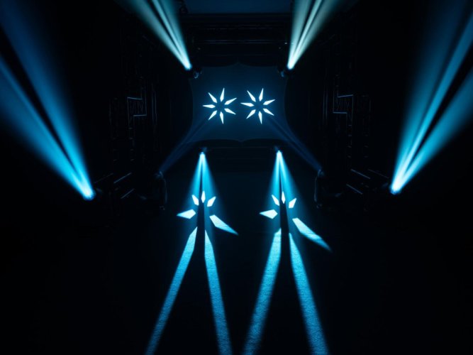 FUTURELIGHT DMH-380 Hybrid CMY Moving Head Spot/Beam