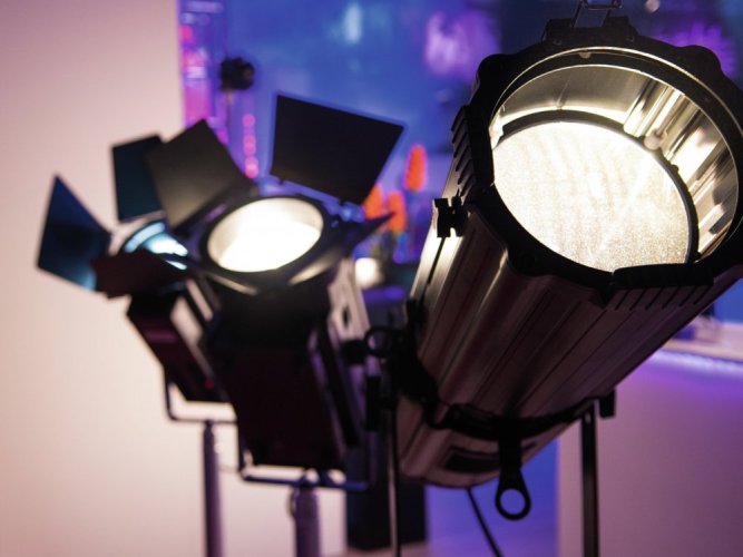Eurolite LED THA-250F, divadelní reflektor