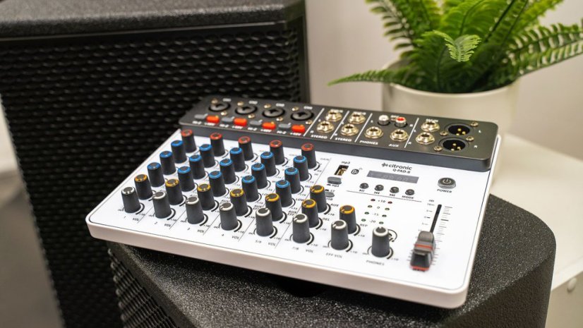 Citronic Q-PAD-8, mixážní pult USB/BT