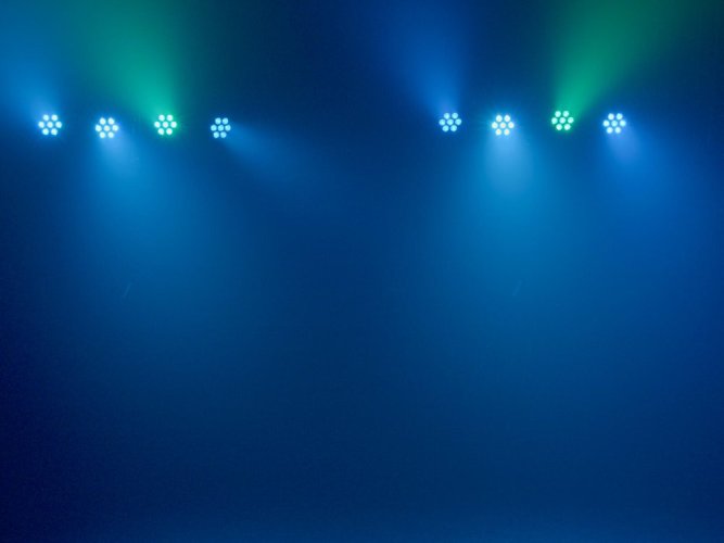 Eurolite LED KLS-3002 MK2 AIR, světelný set