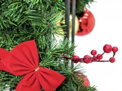 Jedlová vánoční girlanda s ozdobami, 270 cm
