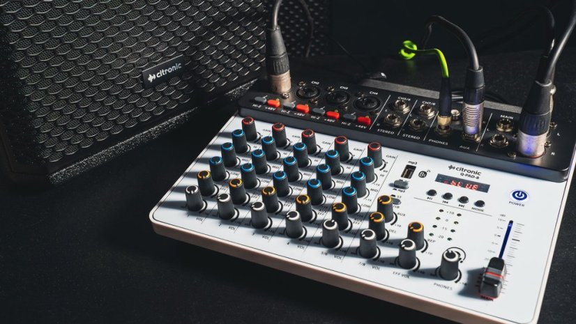 Citronic Q-PAD-8, mixážní pult USB/BT