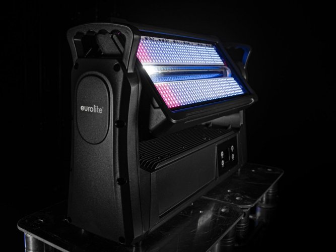 Eurolite LED IP Mega PIX Strobe 714 Swing