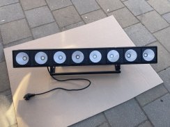Eurolite LED PMB-8 COB RGB 30W BAR - poškozeno (51930286) Eurolite LED PMB-8 COB RGB 30W BAR - poškozeno (51930286)