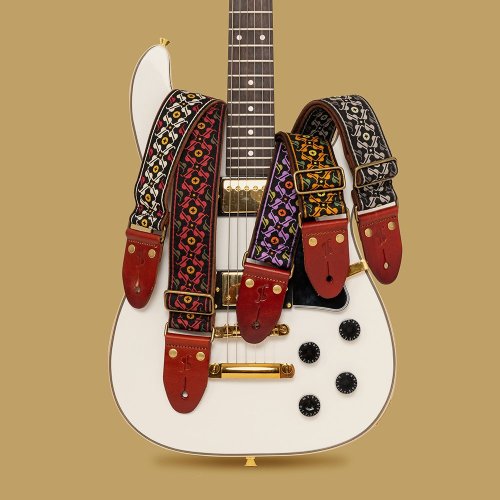 Stagg SWO-30TH-PURP, tkaný nylonový popruh, fialový