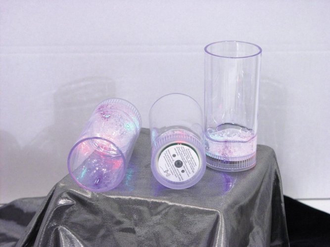 Podsvícené skleničky 250 ml, výška 14 cm, 3 ks