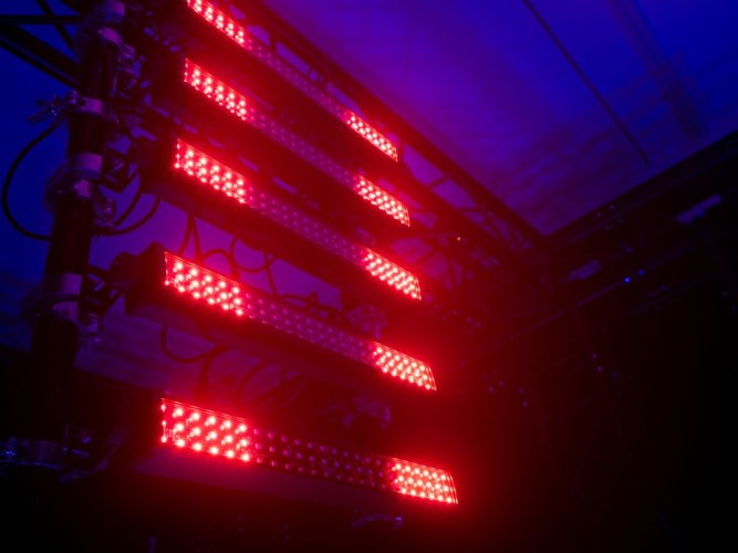 EUROLITE LED PIX-72 RGB Bar, DMX
