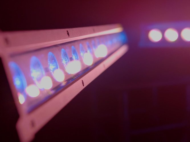 Eurolite LED IP T-PIX 18 QCL, světelná lišta