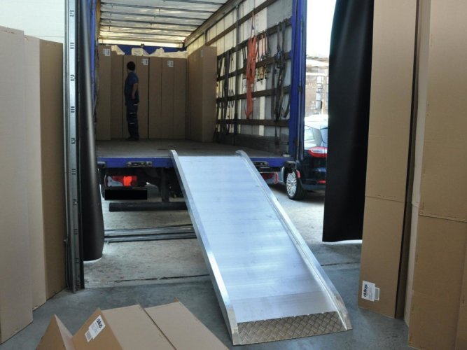 Alutruss nájezdová rampa 2m, šířka 80cm