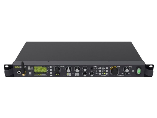 INTUSONIC PAA4, stereo mediální předzesilovač s 2výstupy  