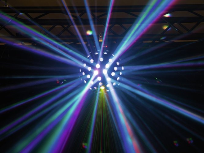 Eurolite AKKU B-40 Laser Beam Effect AIR černý