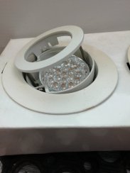 Eurolite LED DL-105-19-WH- bílé, bílé LED - poškozeno (51935600) Eurolite LED DL-105-19-WH- bílé, bílé LED - poškozeno (51935600)