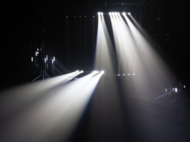 Eurolite LED PIX-12 Swing QCL Zoom Bar